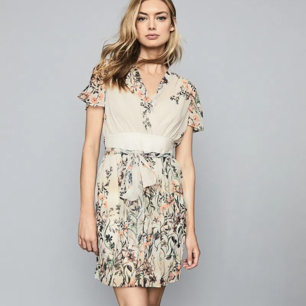 NWT REISS | Sadie Floral Mini Dress - Picture 2 of 5